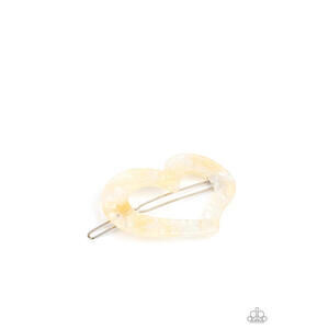 Paparazzi Hair Clip /HEART Not to Love - White
